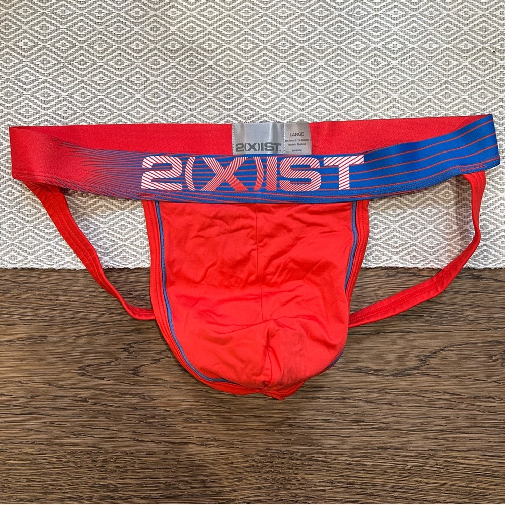 2(X)IST Jock